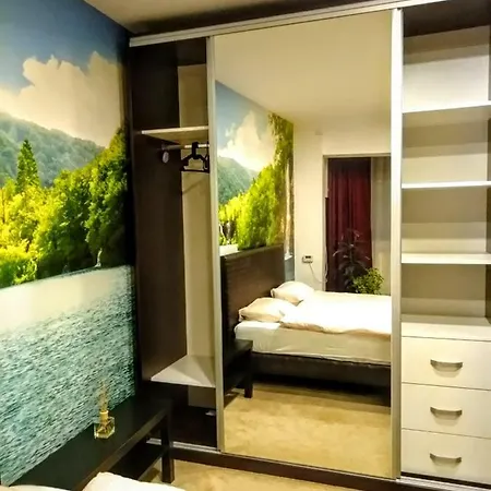 Cozy Downtown Oasis * Bucarest