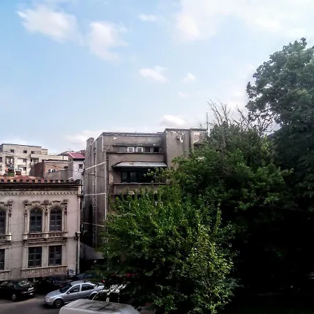 Cozy Downtown Oasis Appartement Boekarest