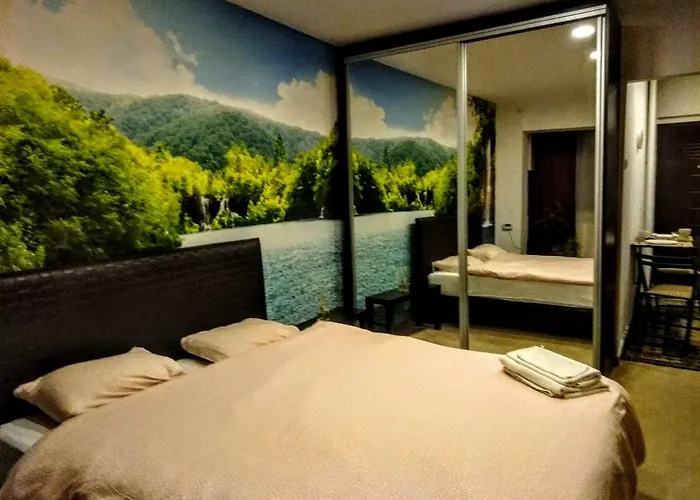 דירה Cozy Downtown Oasis *